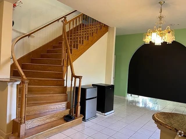 Building Photo - 33553 5th St Rental