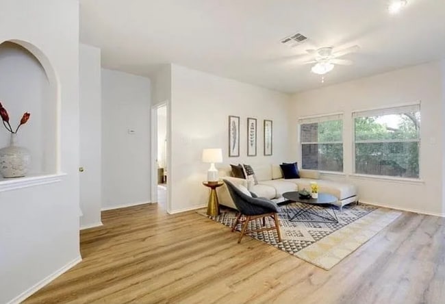 Photo - Great 3 bed 2 bath in North Austin