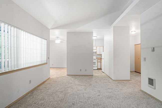 Photo - 115-Wintercrest Apartments