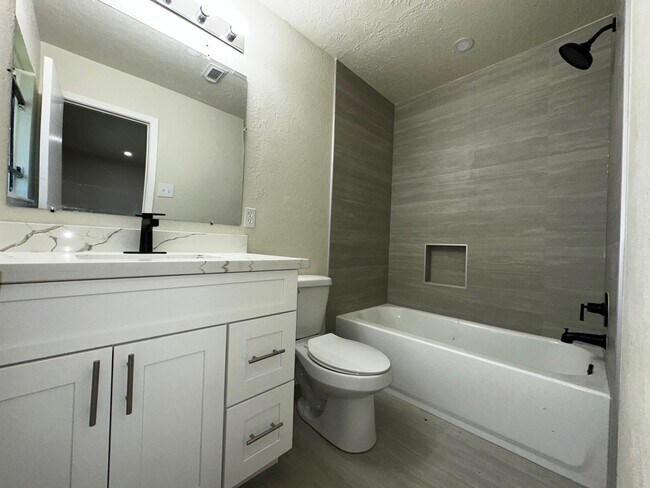 Photo - 12815 Segrest Dr