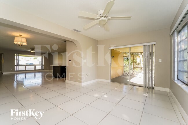 Photo - 7520 Coral Blvd