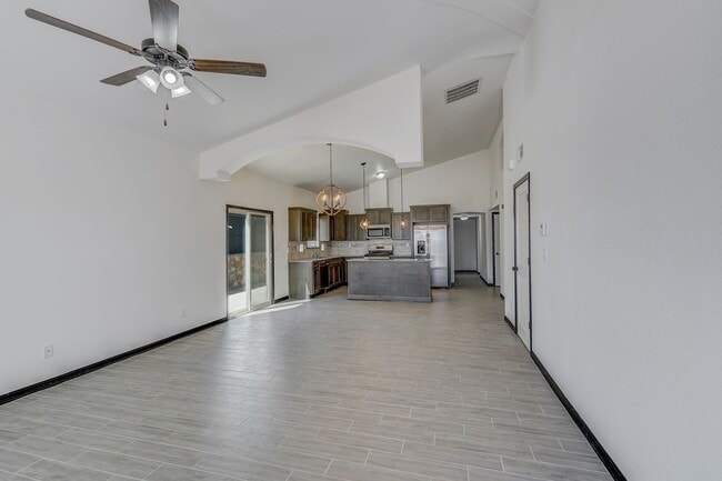Photo - Modern Elegance Meets Comfort in This Pristine Eastside Home