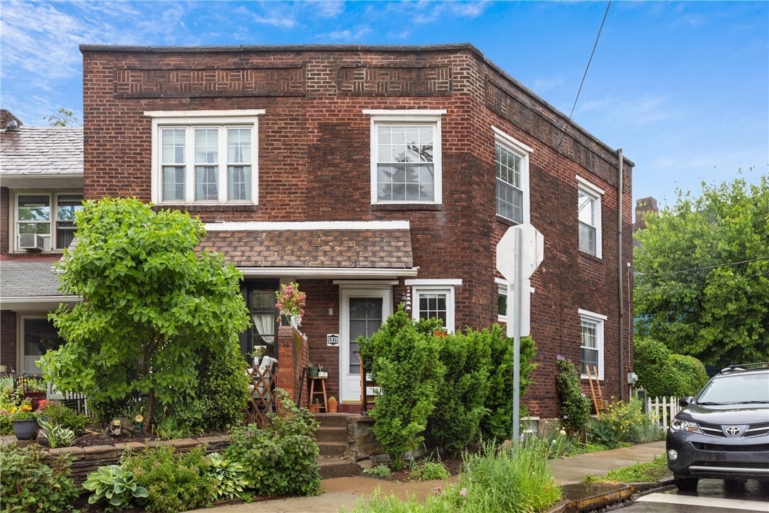 Photo - 5939 Alder St (Pittsburgh, PA)