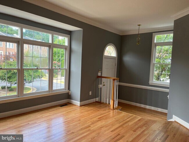 Photo - 1801 Vance Pl