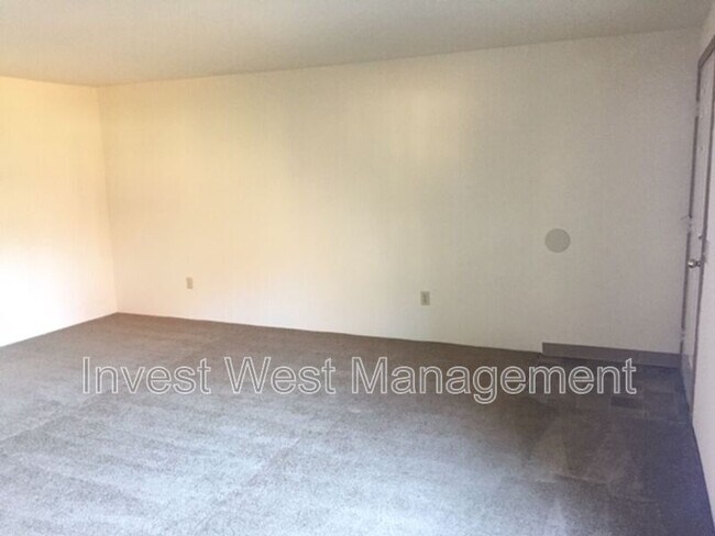 Photo - 1819 Kingsley Rd Unit #23