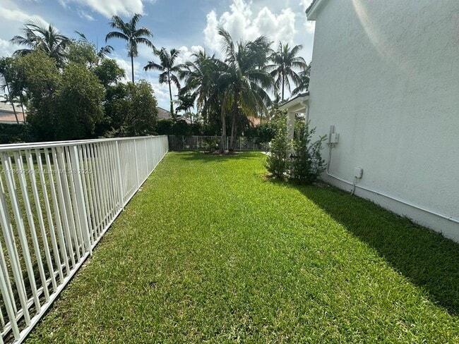 Photo - 1063 Sunflower Cir