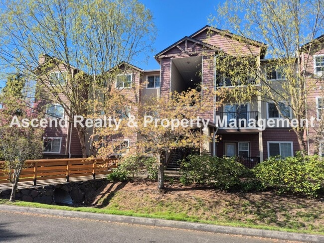 Building Photo - 2Bed/2Bath Tanasbourne Condo Quiet Location MiniSplit AC Assigned Parking Space Water & Garbage I...