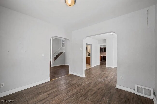 Photo - Charming 3-Bedroom Property | WINTERS SPECIAL MOVE-IN OFFER: 20% OFF ON FIRST MONTH RENT