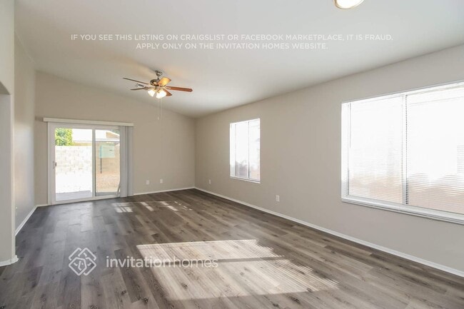 Photo - 663 N Rita Ln