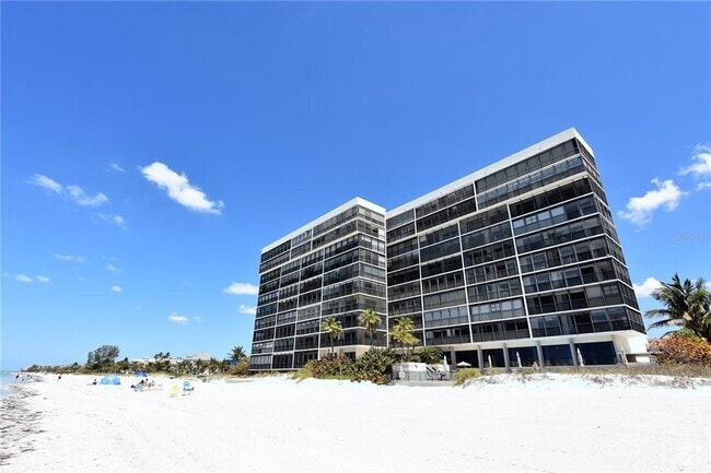 Building Photo - 15462 Gulf Blvd Unit 704 Rental