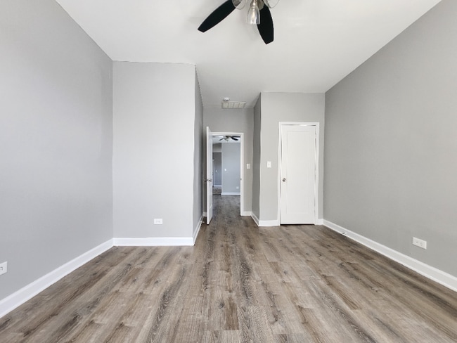 Photo - 7308 S Kenwood Ave Unidad 2