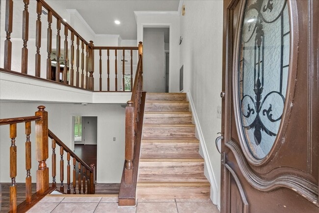 Photo - 430 Redway Ln