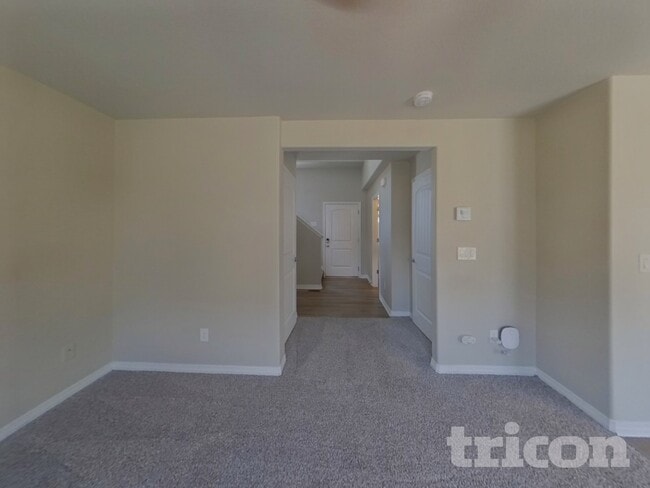 Photo - 10865 Aliso Dr