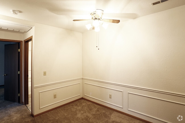 Dos habitaciones - Área de comedor - North Towne Villas