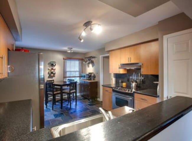 Photo - 232 N Clematis Ct