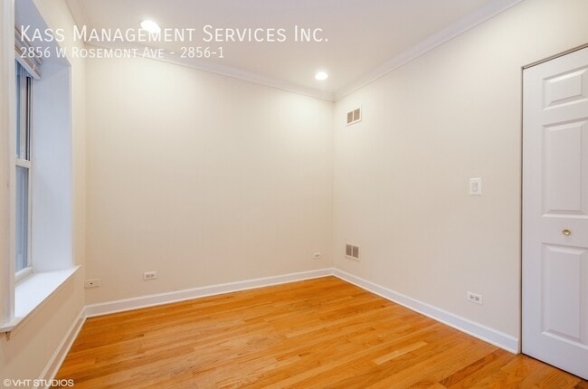 Photo - 2856 W Rosemont Ave Unit 2856-1
