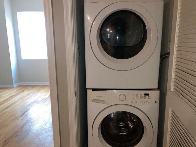 Photo - 2108 N 17th St Unidad #2