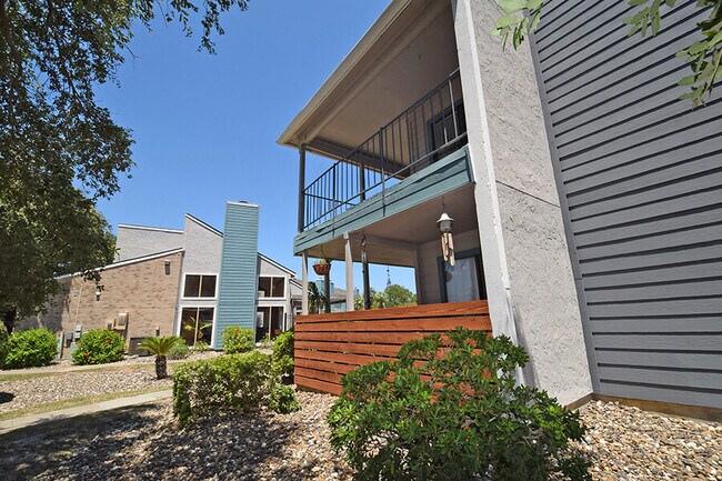 Sugar Tree Apartment Homes
