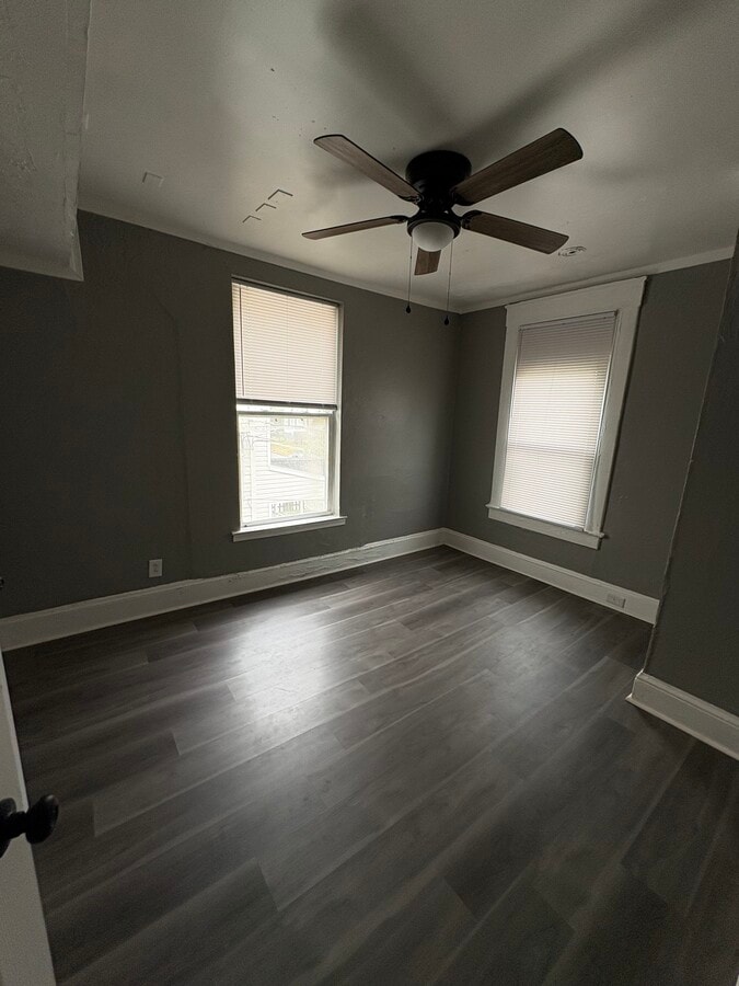 Photo - 623 W 28th St