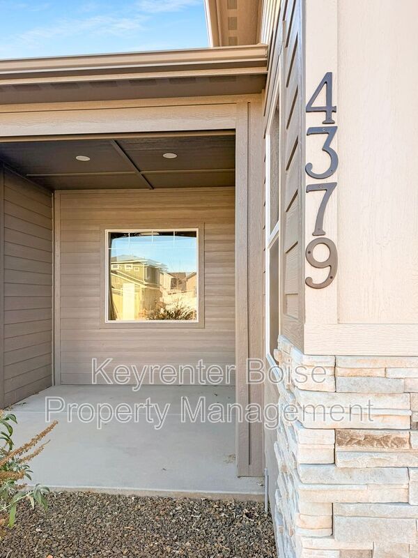 Photo - 4379 E Wedge St