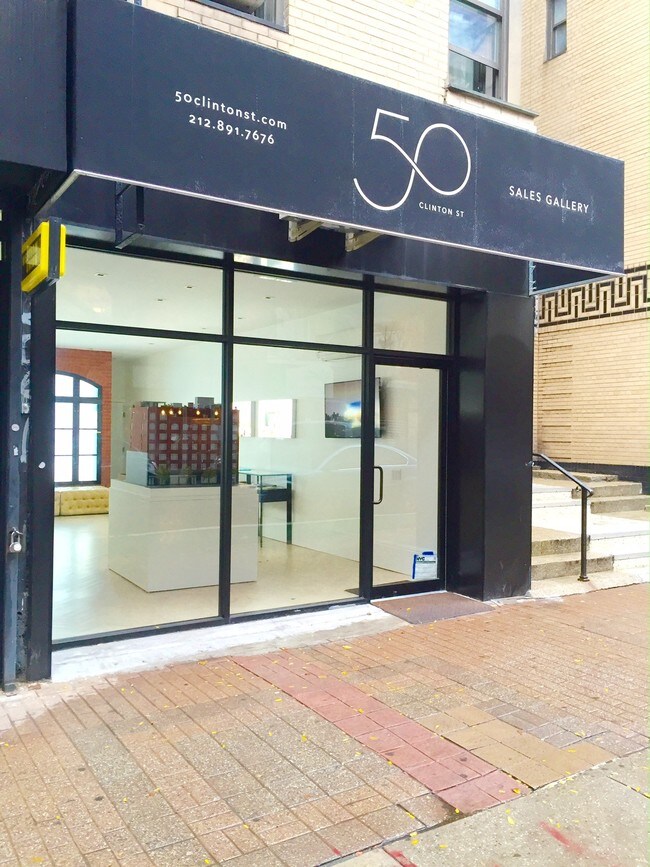 Photo - 20 Clinton St