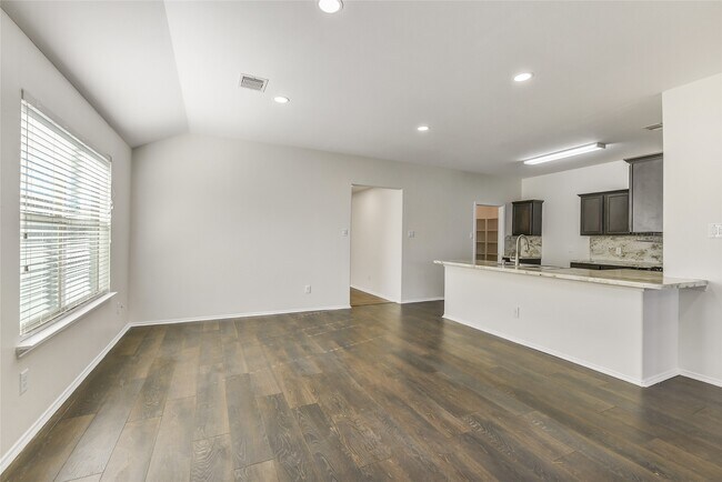 Photo - 2023 Louetta Mist Dr