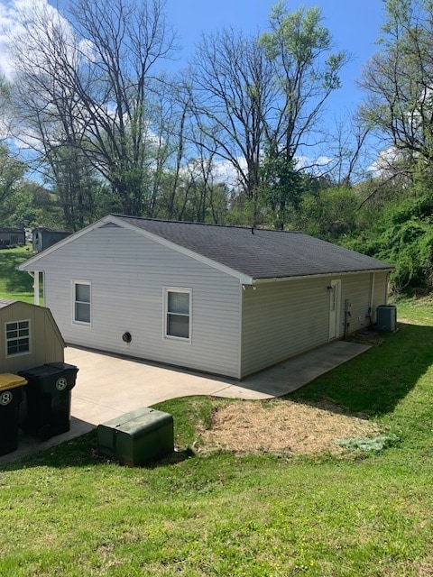 Side/Rear View - 7413 Spout Hill Rd