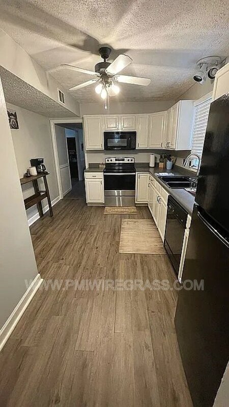 Photo - 40 Andrews Dr