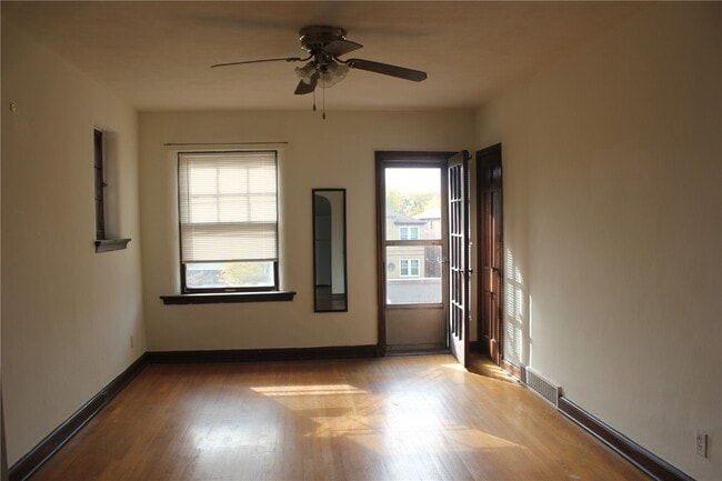 Photo - 5021 Oleatha Ave Unit 2nd fl