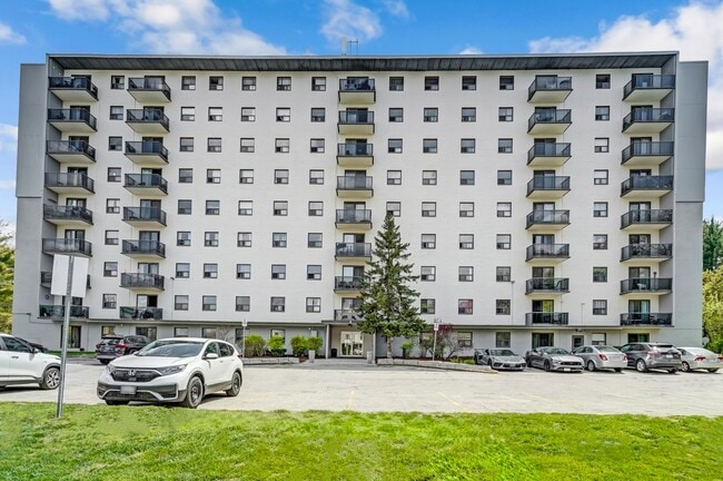 Photo - Park Lane Towers Apartments