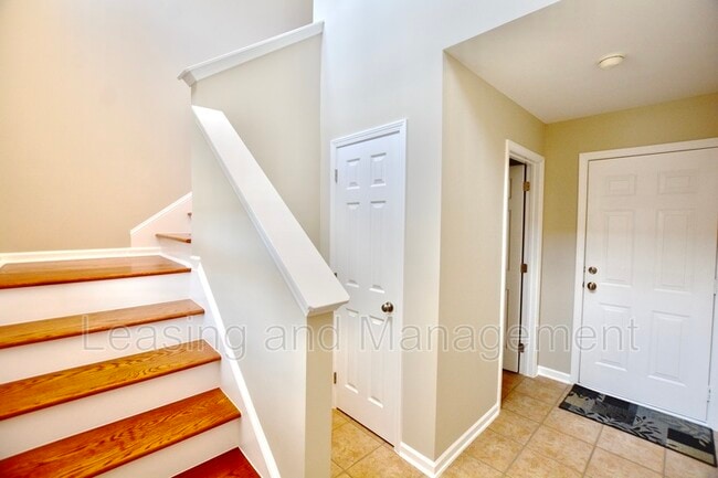 Photo - 1402 Hamlin Park Cir