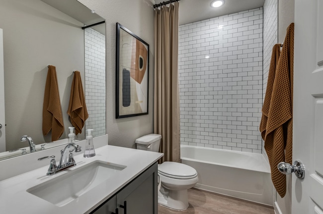 Photo - A Place to Pause... Unidad BRYX1