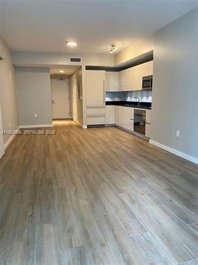 Building Photo - 1010 Brickell Ave Unit 1010 Brickell Ave 1508