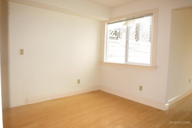 Photo - 1034 Carolina St