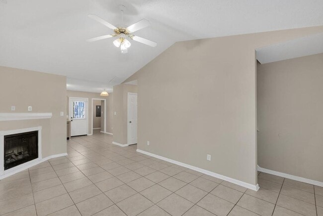 Photo - Great Location to Camp Lejeune!