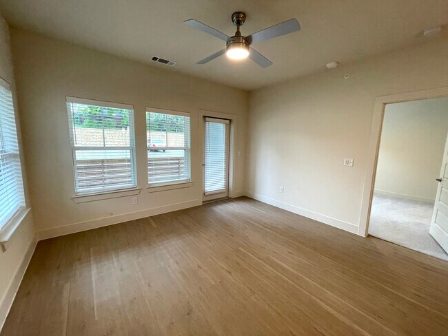 Photo - 1350 W Taylor St Unit 4125