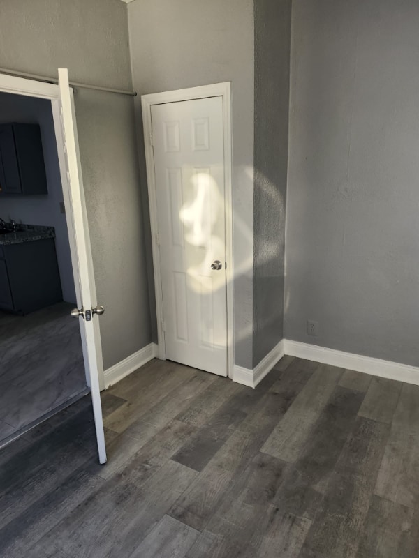 Photo - 2 Long St Unidad 2 L