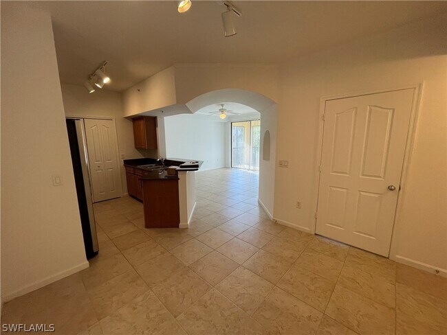 Photo - 12940 Positano Cir Unit 202