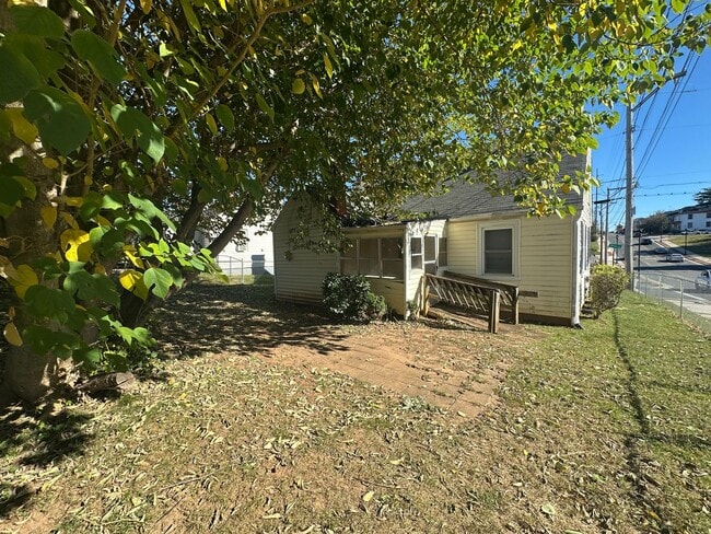 Photo - 2 Bedroom House off Langhorne Road