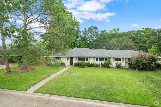 Building Photo - 5475 S Ridge Dr Rental