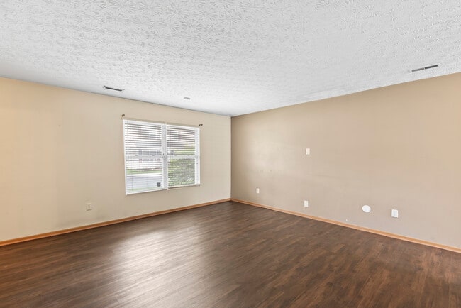 Photo - 6306 Pompano St