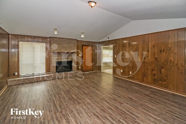 Photo - 6564 Birch Hollow Dr