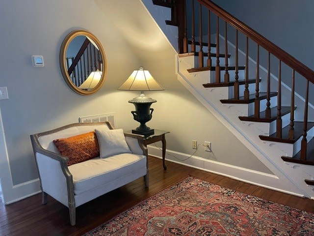Photo - 320 W Second St