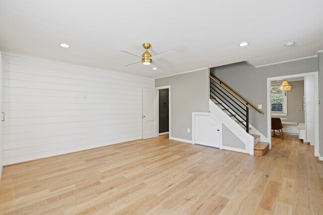 Photo - 1300 S Cleveland St