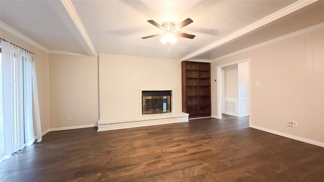 Photo - 2027 Whispering Springs Dr