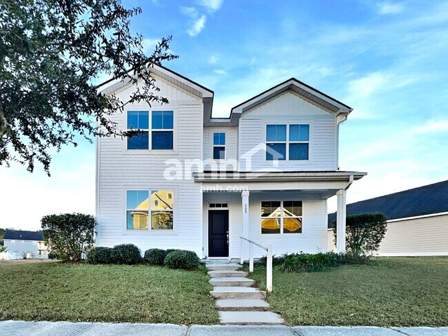 Building Photo - 208 Clearwater Cir