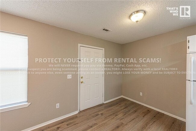 Photo - 688 W Martha Dr