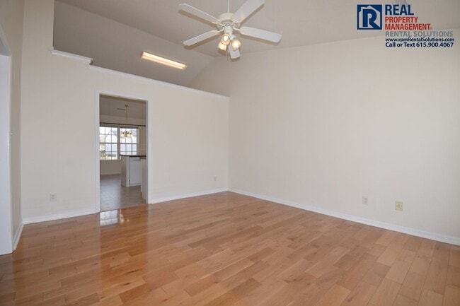Photo - Adorable 2 bedroom 1-level duplex townhome in Smyrna close to Nissan, washer/dryer included!