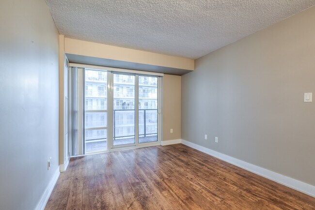 Photo - 20 Blue Jays Way Unité 1702