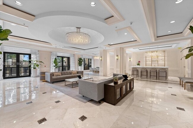 Building Photo - 3400 SW 27th Ave Unit 201